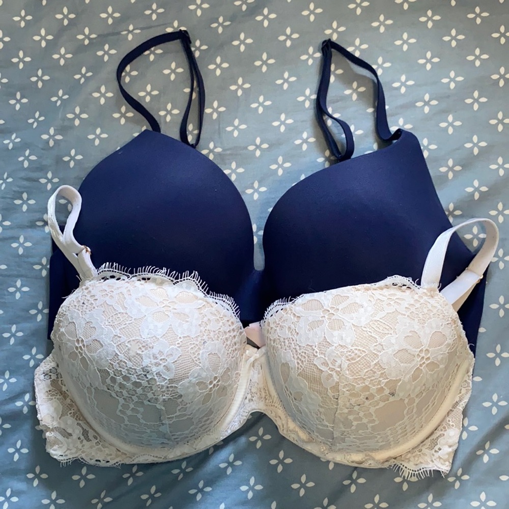 Bundle of 2 VS Bras